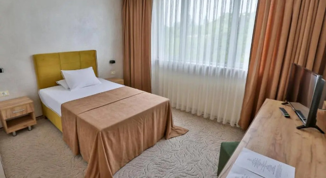 Одноместный номер Standard Terra Europe Brontes Hotel