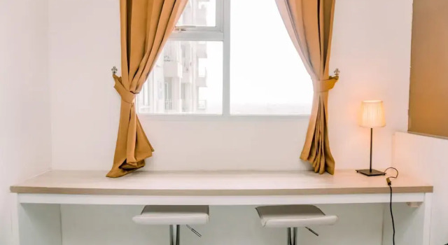 Minimalist And Comfy Studio Apartment At Bintaro Icon, Prenota Appartamento Cempaka Putih 