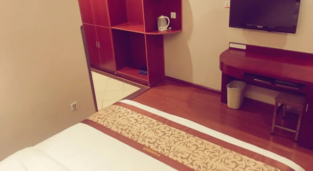 Люкс GreenTree Inn Ningbo Cixi Suntang Road North Business Hotel