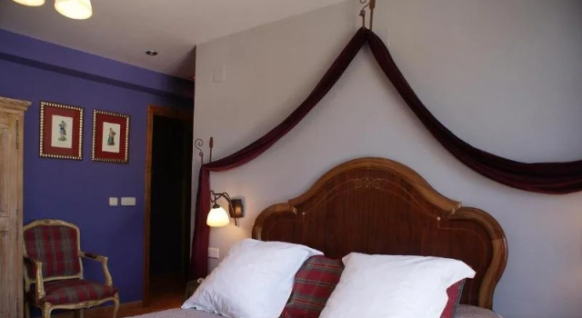 Двухместный номер Standard с балконом Hotel Patilla Ciudad de Requena