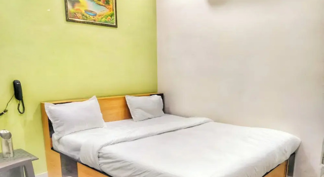 Hotel Pragati Heights, Забронировать Отель Недорогие отели Матхура, недорого