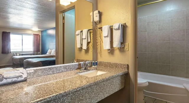 Номер Standard Rodeway Inn St George North - Near Pioneer Park