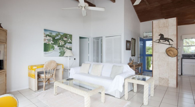 Windermere Escape: Private Villa By The Beach