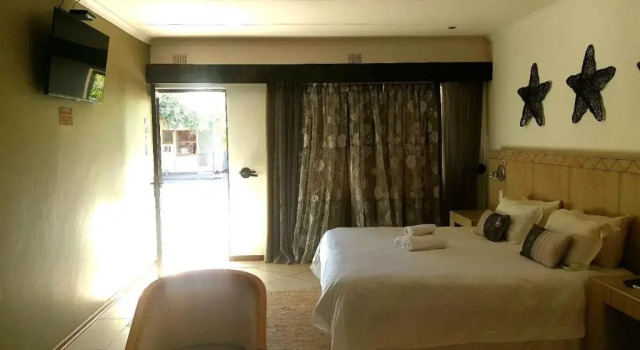 Номер Executive Kuruman Lodge