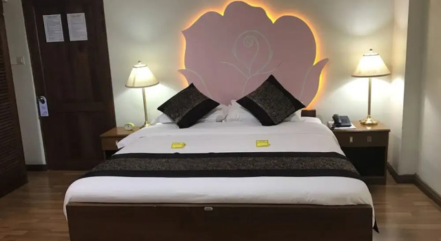 Двухместный номер Deluxe Crystal Palace Hotel