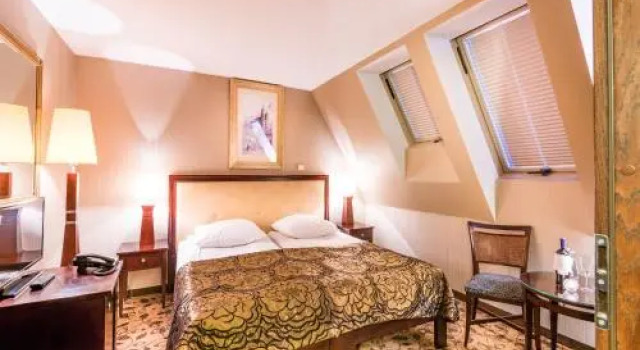 Hostel Central Station Krakow Glowny, Забронировать Хостел Гжегорски Краков, рядом с Аттракцион «Аллея потерянных душ»