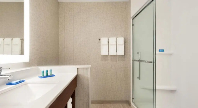 Двухместный номер Standard Holiday Inn Express & Suites-Cincinnati South - Wilder by IHG