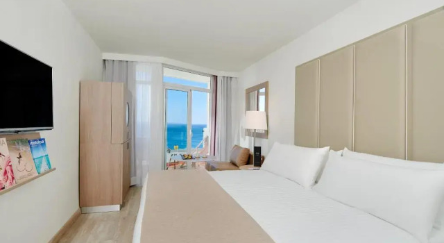 Двухместный номер Premium The Level с видом на море Отель Melia Calviá Beach