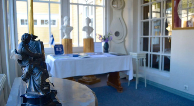 Karolineburg Manor House Hotel