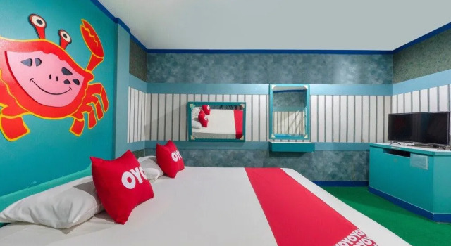 OYO 764 Let’s Go Hotel