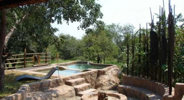 Вилла Villa - Sleeps 10 - Pool - Patio - Housekeeping