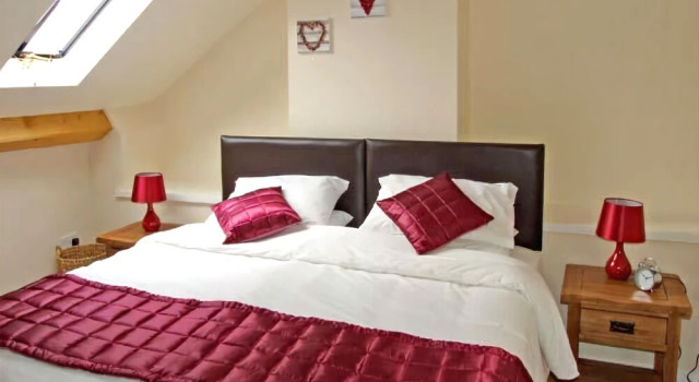 4 Bythynnod yr Aran, Book Feriehus Sommerhuse i Bala Lake, Hytte