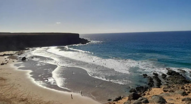 Апартаменты NICE NEW APARTMENT center of Corralejo 100m by beaches