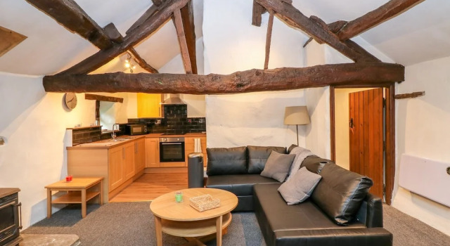 Moorhay Barn, Varaa Lomakoti Mökit kohteessa Merseyside, Mökki