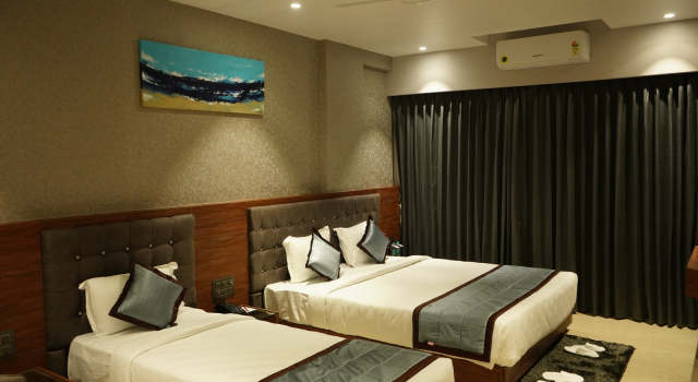 Номер Deluxe Alaukik Hotel