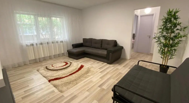 Grove Apartment, Prenota Appartamento Buzău 