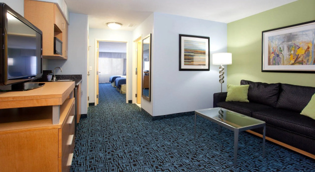 Четырёхместный люкс Holiday Inn Express Hotel & Suites Rock Springs Green River by IHG