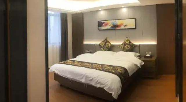 Люкс Business Fengyang Xinmilan International Business Hotel