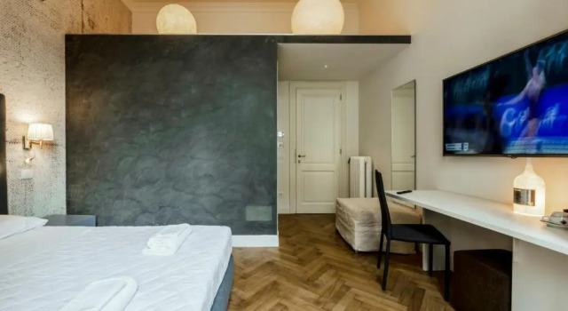 Полулюкс Deluxe Daphne Guest Hause