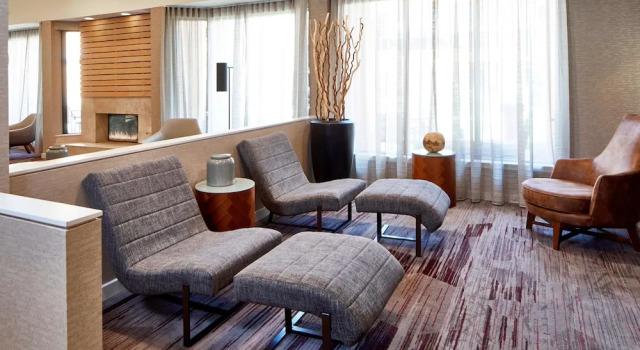 La Quinta Inn & Suites Raleigh Airport South, Rezervați Hotel Cary Raleigh-Durham Metropolitan Area
