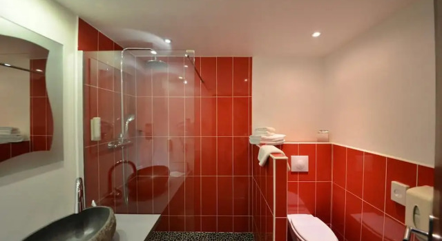 Номер Comfort Hôtel Bomotel