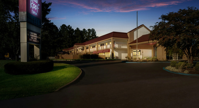 Red Roof Inn Tupelo, Prenota Hotel Tupelo Mississippi