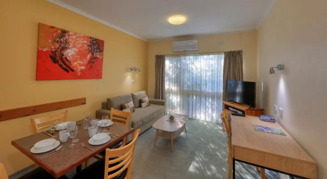 Четырёхместный люкс с 2 комнатами Quality Inn Swan Hill