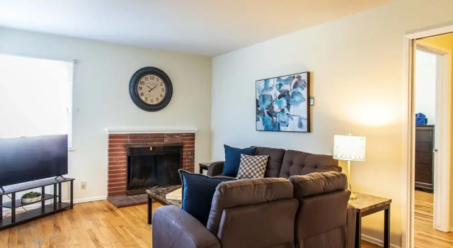 Sunny Palo Alto Two Bed