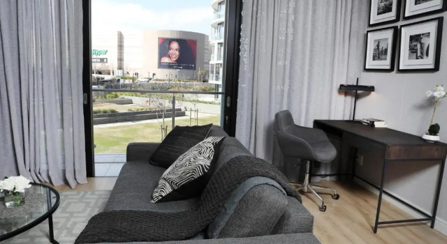 Апартаменты 5 Star Elegant Apartments, Ellipse Waterfall City, Johannesburg