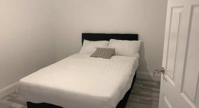 House - Sleeps7 - Garden - Parking - Station Close