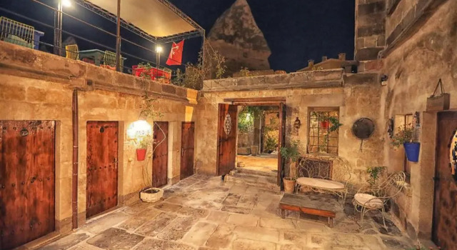 Кровать в общем номере (женский номер) Göreme Cave Suites