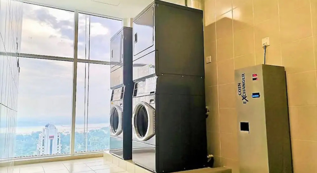 JB Town Executive Suite, Prenota Affittacamere Hotel a Johor con piscina, Piscina