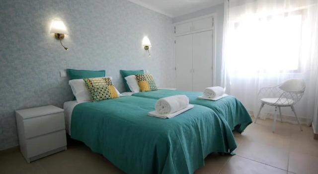 Apartamento Velamar - 250 m from the Beach by Bedzy, Rezerwuj Apartament Hotele w Algarve z parkingiem, Parking