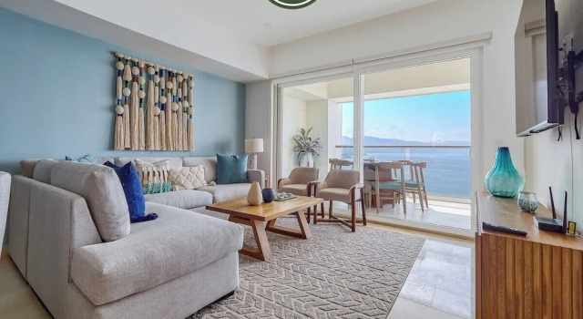Luxury Oceanfront 3 BR Condo - Pools, Book Apartment Puerto Vallarta Jalisco