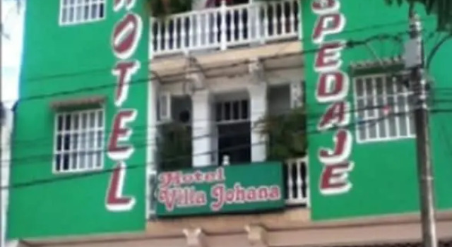 Hotel Villa Johana, Rezerwuj Hotel Hotele w Meta z parkingiem, Parking