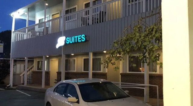 JC Suites, Забронировать Отель Айдахо-Спрингс Roosevelt National Forest, рядом с Золотой прииск и музей Арго