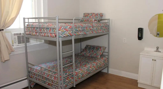 Номер Standard HI San Diego Downtown Hostel