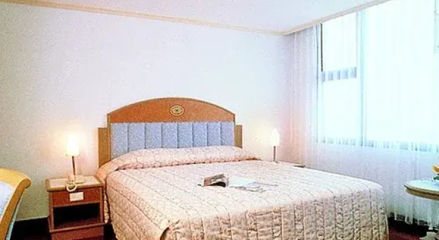 Grand Tower Inn (6305)-4 Night, Bangkok, Thailand