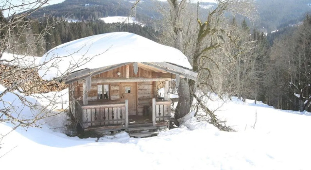 Cozy Cabin in Niedernfritz Near Ski Area, Réserver Hôtel Hôtels à Salzbourg avec parking, Parking