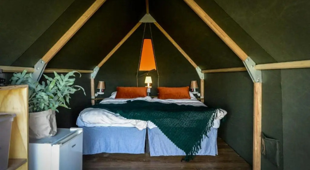 Pop-up glamping - Buurman's Awajitentje 2-4 pers, Book Campground Hotels in Twente with a Pool, Swimming Pool