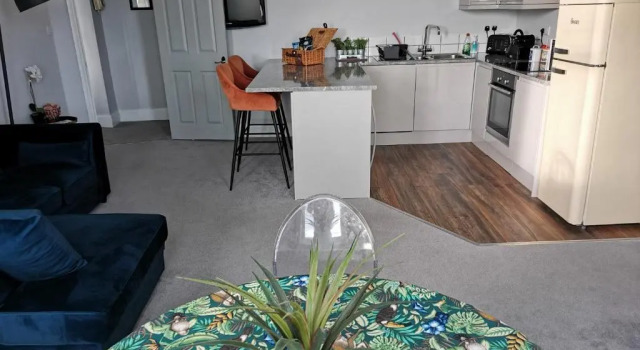 Апартаменты Upmarket 2 Bedroom Apartment With sea Views