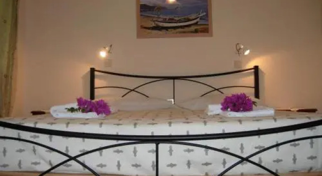 Korali, Забронировать Отель Бизнес-отели Марафокамбос, 4* 5*