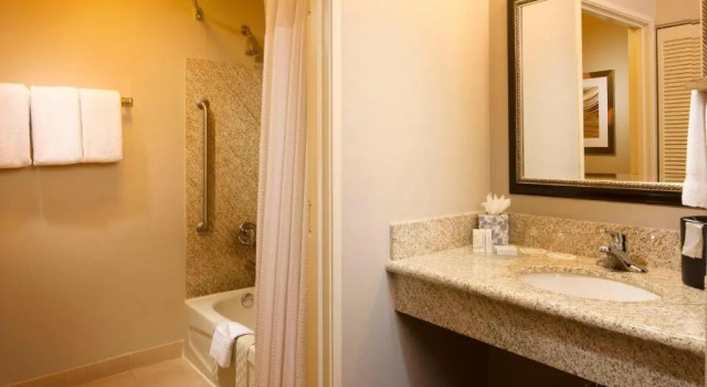 Номер Standard Courtyard by Marriott Brownsville