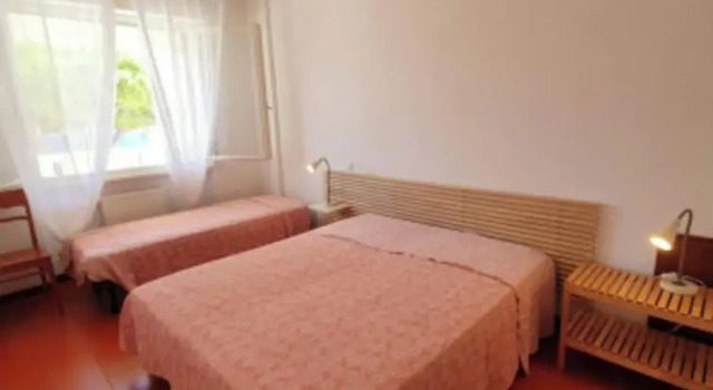 Ideal Getaway Apartment With Terrace, Book Lejlighed Hoteller i Friuli Venezia Giulia med parkering, Parkering