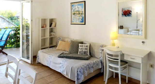 Апартаменты с видом на море Apartments Marino