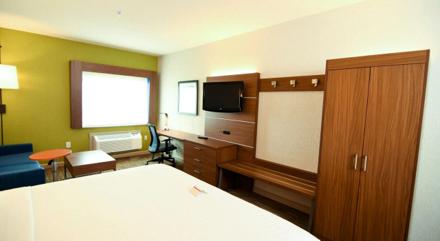Двухместный номер Standard Holiday Inn Express Hotel & Suites Port Clinton-Catawba Island by IHG