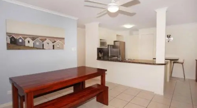 Unit 9 Marcoola Shores 1 Flindersia Street Marcoola, 500 BOND, LINEN INCLUDED, Prenota Hotel Hotel a Queensland con parcheggio, Parcheggio