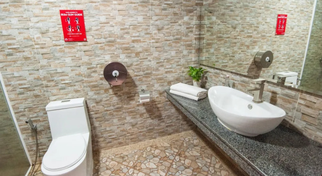 Кровать в общем номере (женский номер) Mad Monkey Hostel Siem Reap