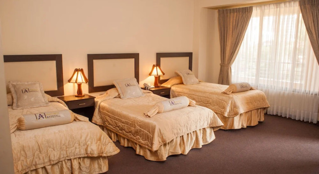 Трёхместный номер Standard Hotel Anteus