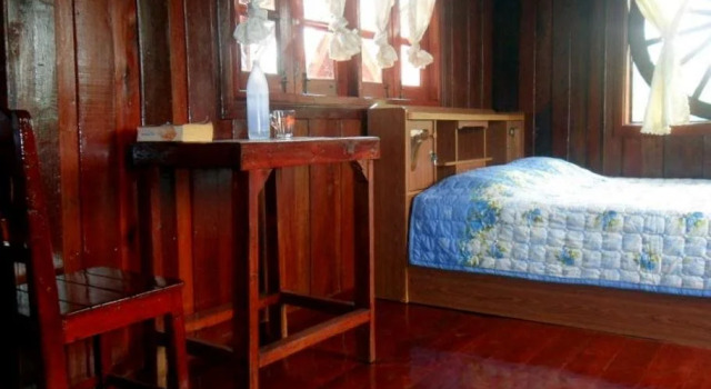 Wan Wisa Homestay, Varaa Hotelli Hotellit North-Eastern Thailand pysäköinnillä, Pysäköinti